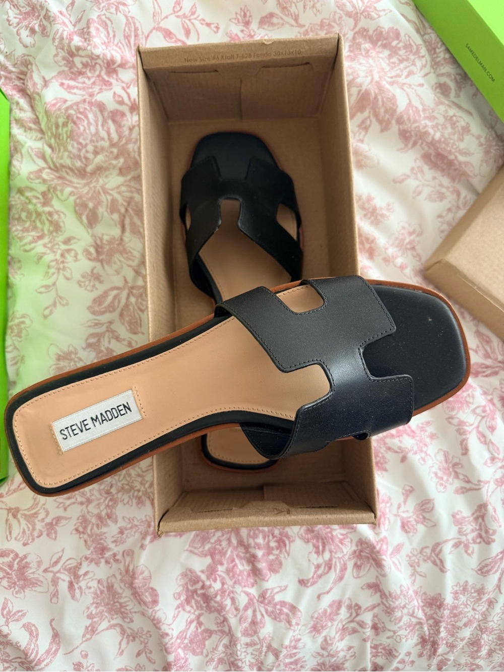 Steve Madden Black Leather Slide Mules